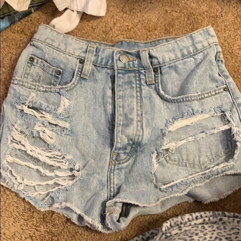 Carmar shorts size 25